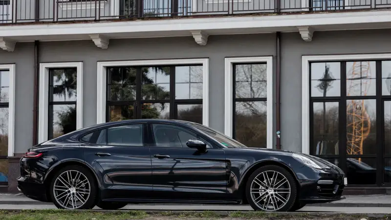 Mobile Car Window Tinting in Toronto